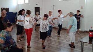 Seniorii au dansat de Zilele Cetții Trgoviște